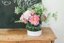 Load image into Gallery viewer, White Colorblock Flower Vase