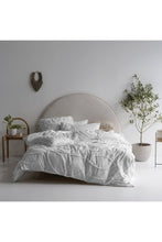 Load image into Gallery viewer, Linen House Manisha Tufted Duvet Set (White) (Twin) (UK - Single)