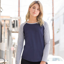 Load image into Gallery viewer, Skinnifit Womens/Ladies Long Sleeve Baseball T-Shirt (Oxford Navy/Heather Gray)