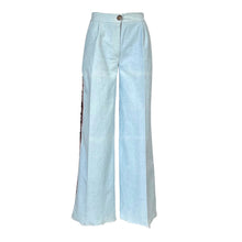Load image into Gallery viewer, Wide-Leg Cargo Pants In Light Blue Denim