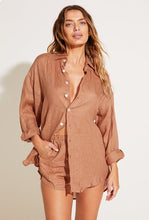 Load image into Gallery viewer, Playa Linen Oversized Shirt - EcoLinen Gauze Desert