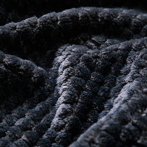 Thesis Classic Jacquard Oversized Throw