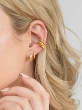 Load image into Gallery viewer, Twisted Ear Cuff