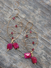 Load image into Gallery viewer, Malibu Earring in Ruby