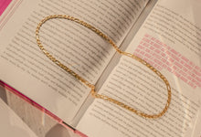 Load image into Gallery viewer, Gold Figaro Chain Necklace