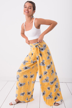 Load image into Gallery viewer, Printed Palazzo Pants