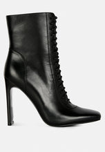 Load image into Gallery viewer, Wyndham Black Lace Up Leather Ankle Boots