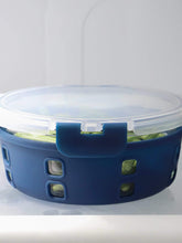 Load image into Gallery viewer, Michael Graves Design Round 32 Ounce High Borosilicate Glass Food Storage Container with Plastic Lid, Indigo