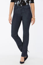Load image into Gallery viewer, Marilyn Straight Jeans - Lightweight Rinse