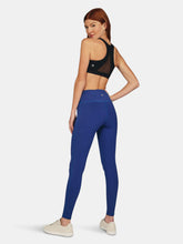 Load image into Gallery viewer, The Classic Legging - Capri Length