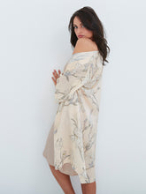 Load image into Gallery viewer, Iris May Silk Kimono Robe