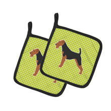 Load image into Gallery viewer, Airedale Terrier Checkerboard Green Pair of Pot Holders