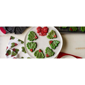 Cast Iron Holiday Wreath Baking Pan