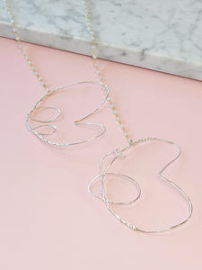Lariat Necklace in Moonstone with Silver Hearts