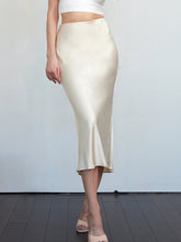 Load image into Gallery viewer, Copeland Midi Skirt