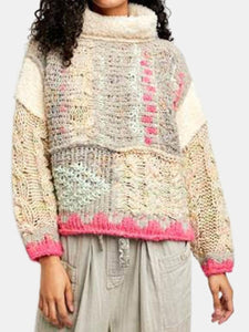 Snow Haven Pullover