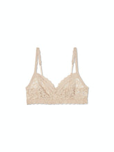 Load image into Gallery viewer, Signature Lace Retro Bralette