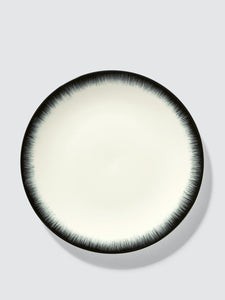 Porcelain Plates, Set of 2