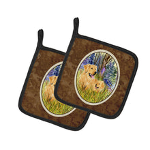 Load image into Gallery viewer, Golden Retriever Pair of Pot Holders