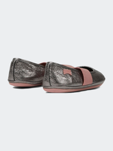 Load image into Gallery viewer, Ballerinas Unisex Camper Right