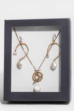 Load image into Gallery viewer, Pearl Necklace and Earring Gift Box