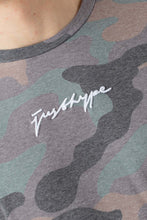 Load image into Gallery viewer, Hype Mens Classic Camo T-Shirt