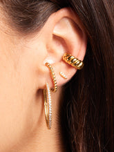 Load image into Gallery viewer, Twisted Ear Cuff