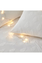 Load image into Gallery viewer, The Linen Yard Tufted Christmas Tree Duvet Set (White) (Twin) (UK - Single)