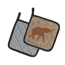 Load image into Gallery viewer, Elephant Burlap and Brown BB1011 Pair of Pot Holders