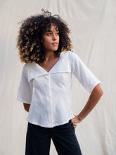 Load image into Gallery viewer, Marta Blouse with Puritan Collar / Vintage White Linen