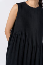Load image into Gallery viewer, Black Cotton Minimal Dress