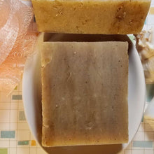 Load image into Gallery viewer, Amber Musk Handmade Soap