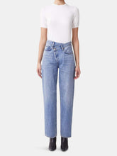Load image into Gallery viewer, Criss Cross Upsized Jeans