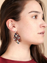 Load image into Gallery viewer, Vintage Resin Earring