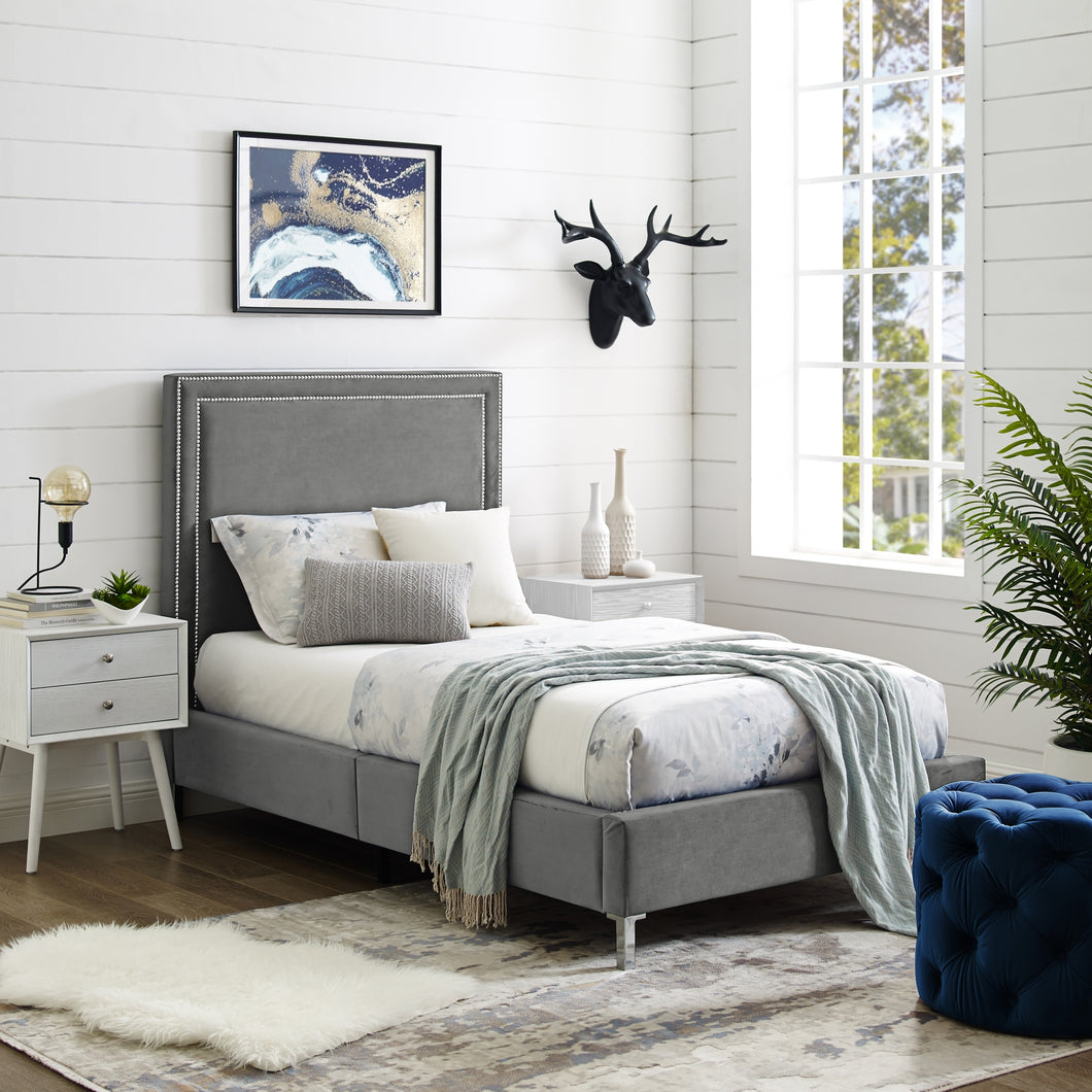 Valentina Platform Bed