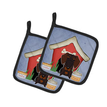Load image into Gallery viewer, Dog House Collection Wire Haired Dachshund Chocolate Pair of Pot Holders