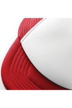 Load image into Gallery viewer, Beechfield Vintage Plain Snap-Back Trucker Cap (Pack of 2) (Classic Red/White)