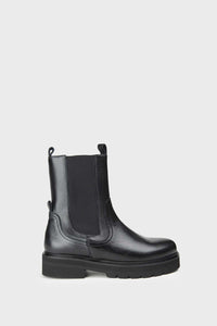 Jonna Grained Leather Boots Black