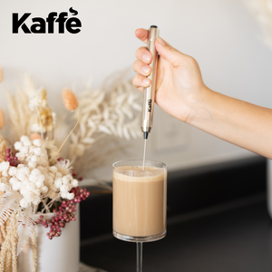 Kaffe Handheld Milk Frother Whisk with Stand. Stainless Steel Battery Operated Electric Foamer.