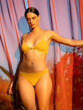 Load image into Gallery viewer, Bonito Bikini Top