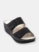 Load image into Gallery viewer, Doreen Black Wedge Sandals