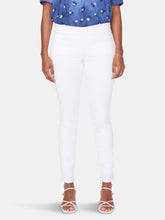 Load image into Gallery viewer, Skinny Ankle Pull-On Jeans in Petite - Optic White