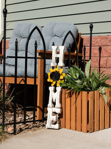 Indoor/outdoor Metal Home Sign with Decorative Sunflower - 24.5"