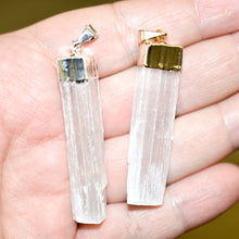 Load image into Gallery viewer, Selenite Pendants