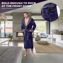 Load image into Gallery viewer, Men&#39;s Hooded Plush Robe