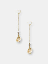 Load image into Gallery viewer, Deep Sea Shell Earring