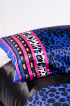 Load image into Gallery viewer, Blue Leopard 100% Silk Pillow Case
