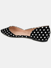 Load image into Gallery viewer, Journee Collection Women&#39;s Cortni Flat