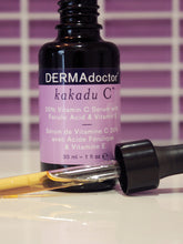 Load image into Gallery viewer, Kakadu C 20% Vitamin C Serum with Ferulic Acid &amp; Vitamin E