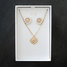Load image into Gallery viewer, Quilted Metal Earring and Necklace Set